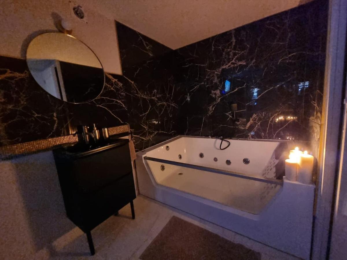 Tres Belle Dependance Relaxante Totalement Independante * Tours